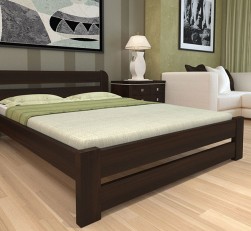 Удобство деревянной кровати